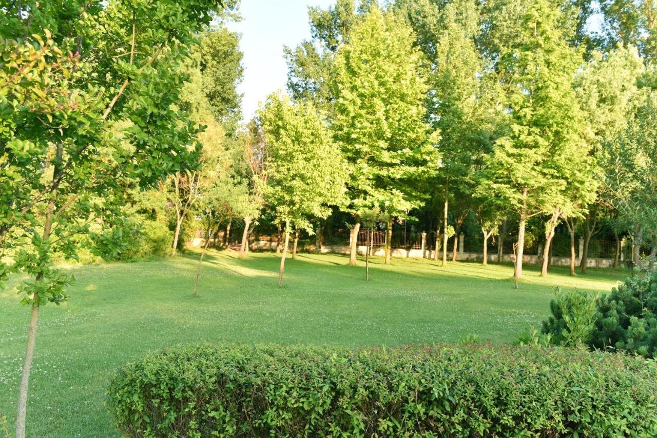 Les Magnolias Hotel Primorsko Eksteriør billede